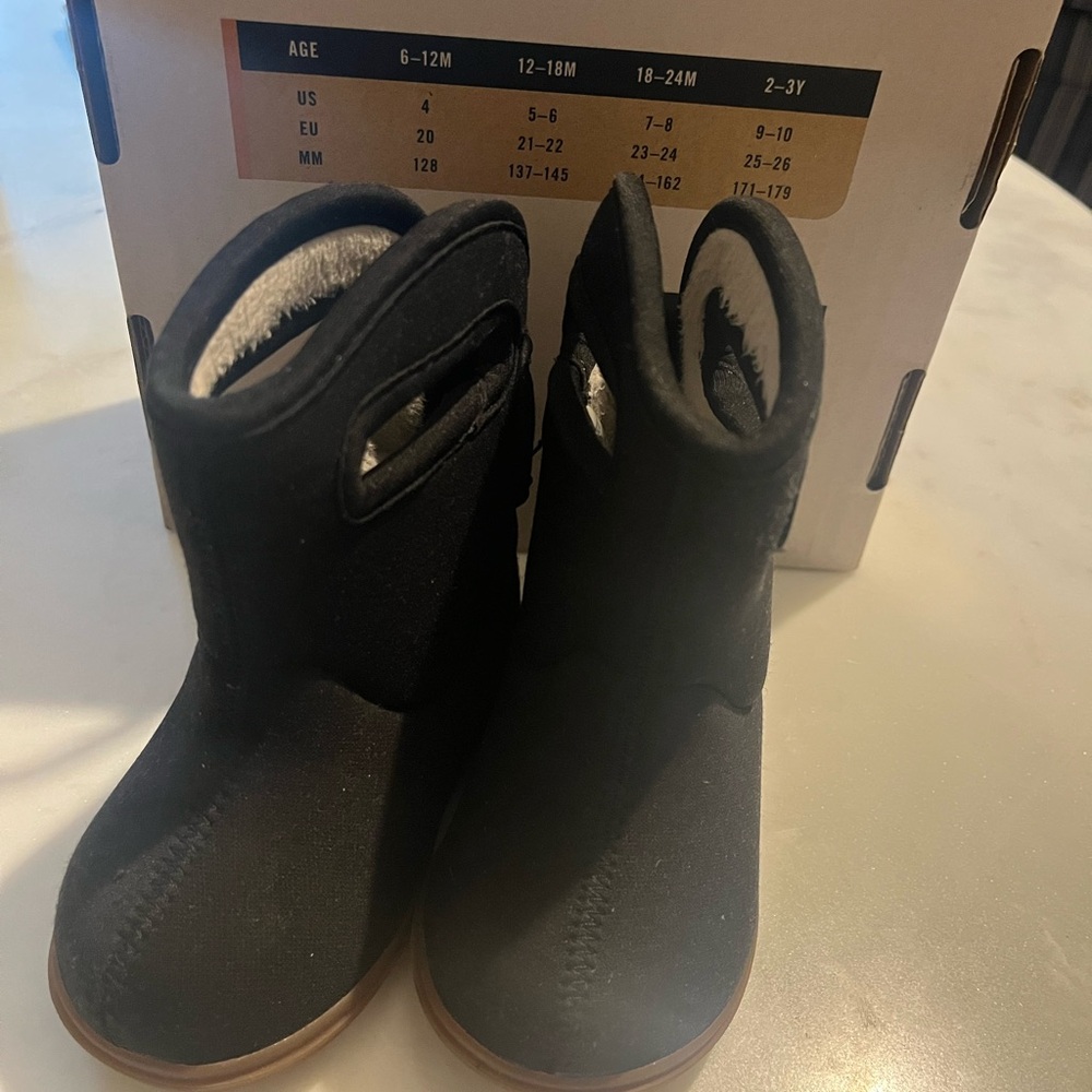 Toddler Bogs Black Boots
